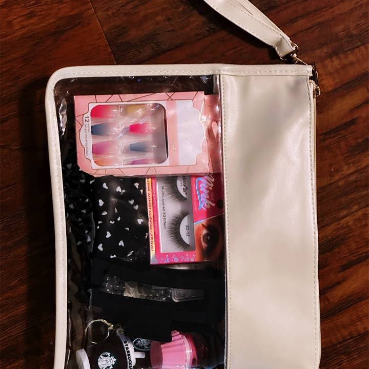 Harper & Barlow - Wholesale Makeup/Cosmetic Bag - Chenille bags with 7 beauty items