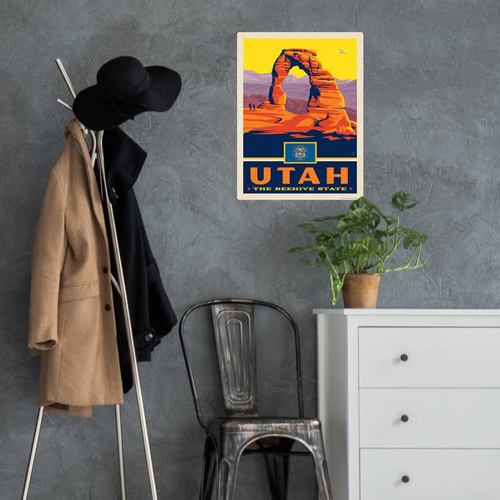 RetroPlanet - Wholesale Wall Decal/Stickers - Utah Beehive State Delicate Arch Wall Decal