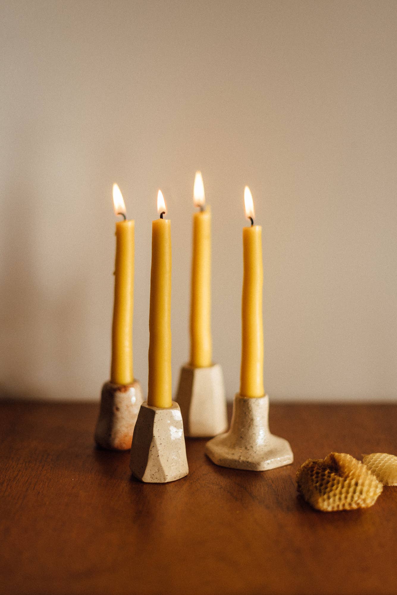 Casa Tenue - Wholesale Tapered Candle/Candlestick - Estela Candles made of beeswax1