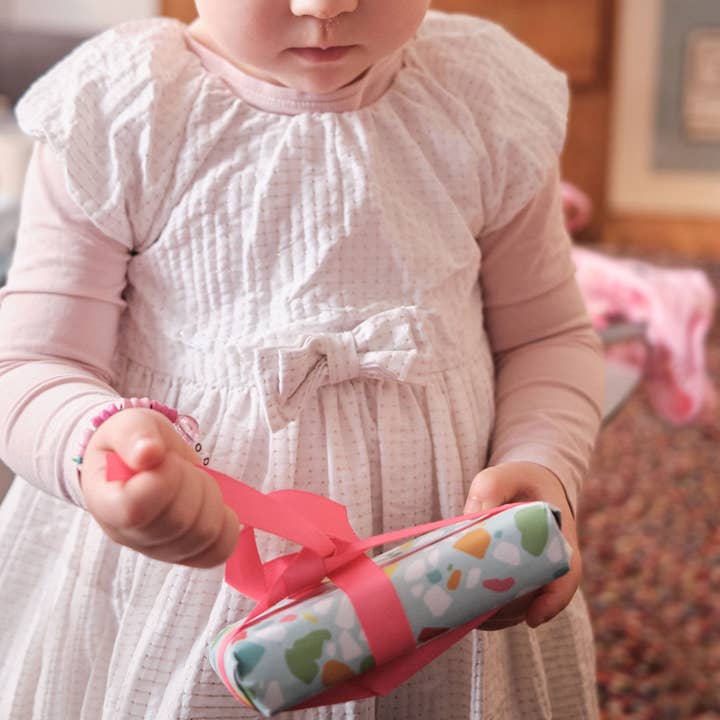 My Pretty Circus - Wholesale Ribbon - Gift Wrapping - Neon pink gift ribbon, 16 mm x 5 m grosgrain ribbon easy to tie4