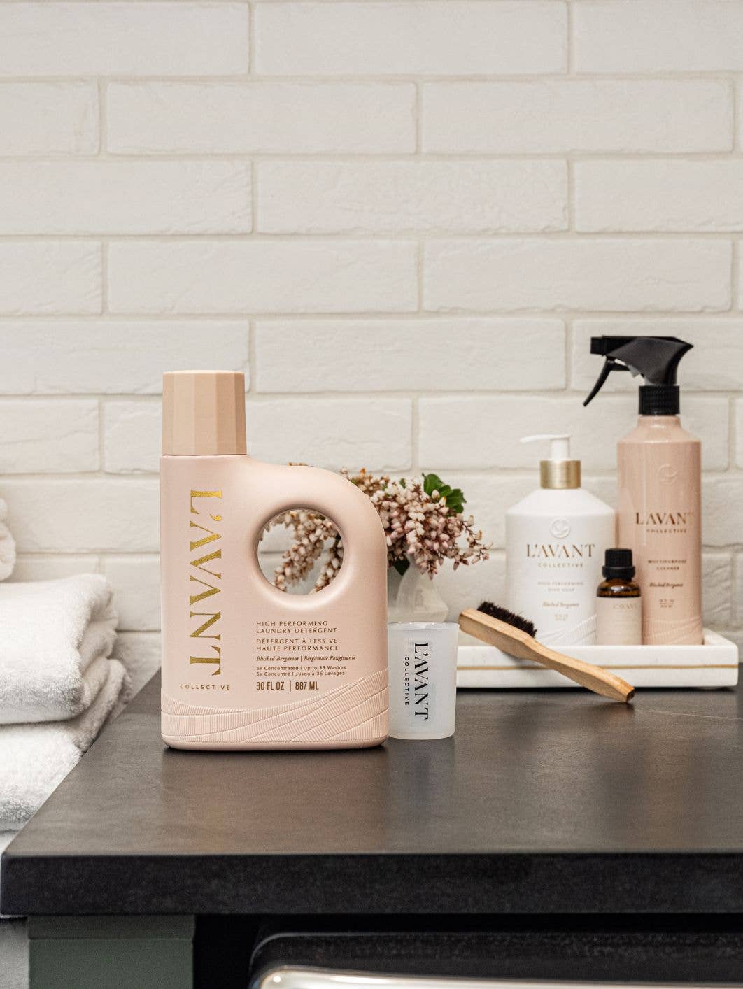 L'AVANT Collective - Wholesale Laundry Detergent Powder/Pods - Laundry Detergent Blushed Bergamot1