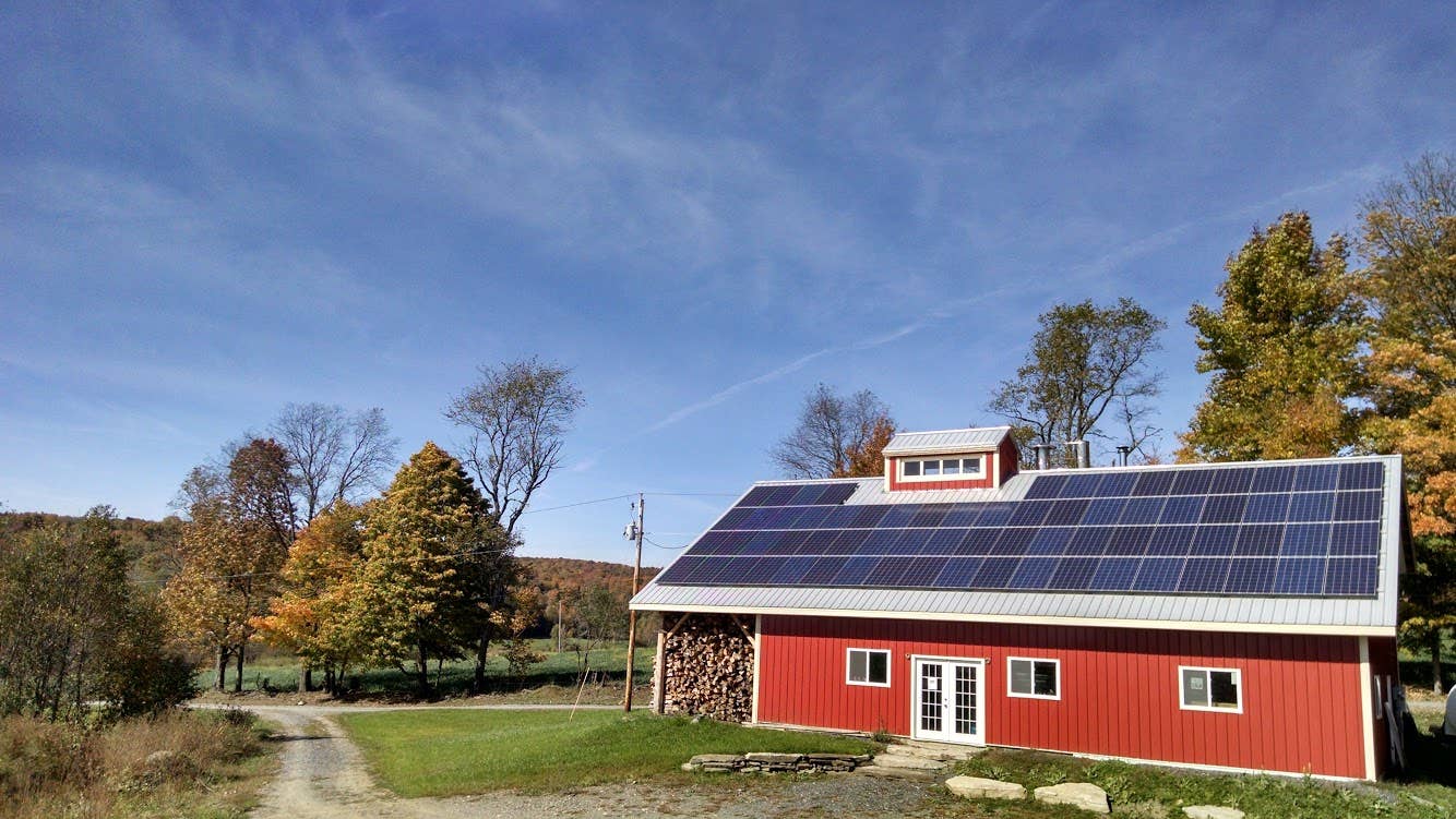 Silloway Maple - Wholesale Maple Syrup - Pure Vermont Wood Fired Maple Syrup, Gallon Amber Rich grade1