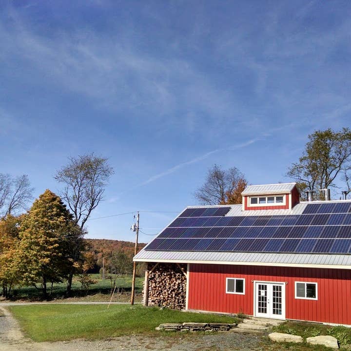 Silloway Maple - Wholesale Maple Syrup - Pure Vermont Wood Fired Maple Syrup, Gallon Amber Rich grade1