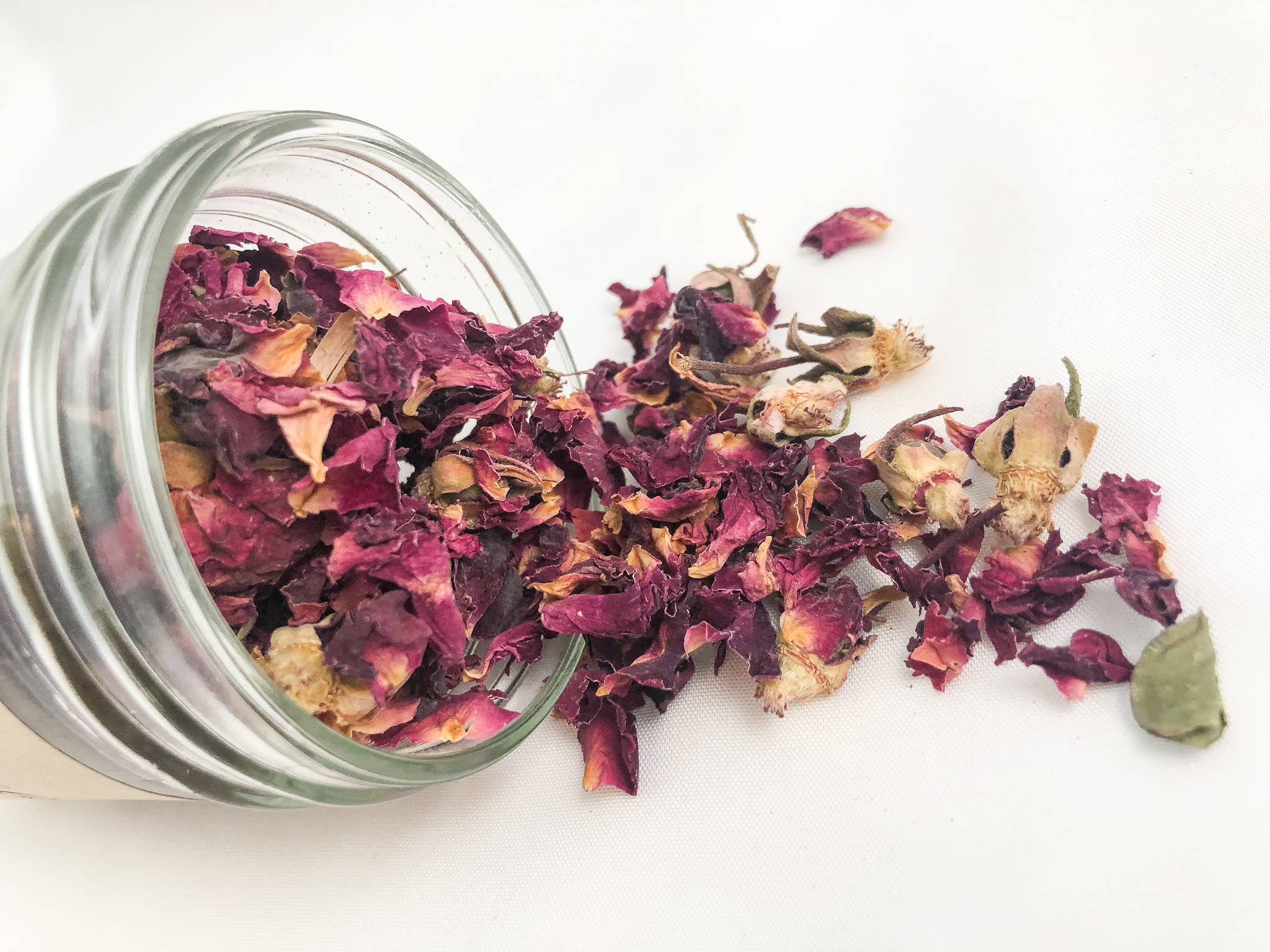 Herbal Rose Apothecary - Vendita all'ingrosso Tè sfusi - Vasetti piccoli con erbe essiccate11