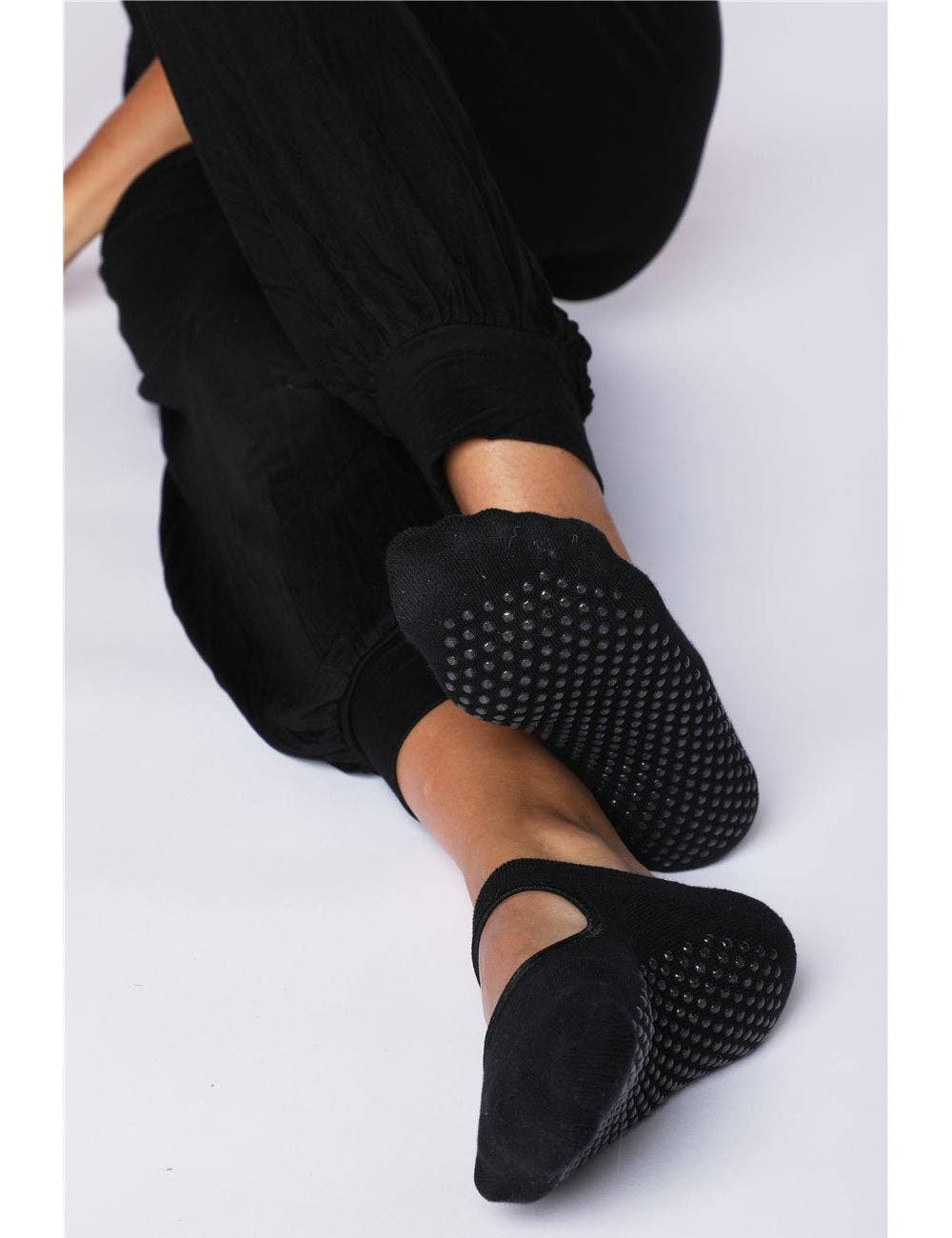 Onamaste - Vendita all'ingrosso Calzini - Donna - Calze da yoga antiscivolo da donna5