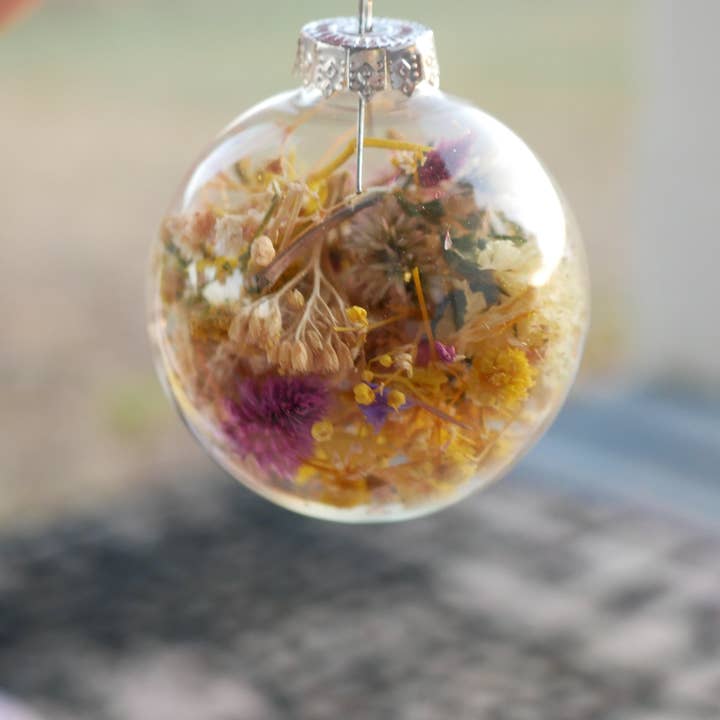Remedy Designs - Wholesale Ornament - Dried Flower Ornaments | 3.5” Glass Baubles | Single or Pack of 59