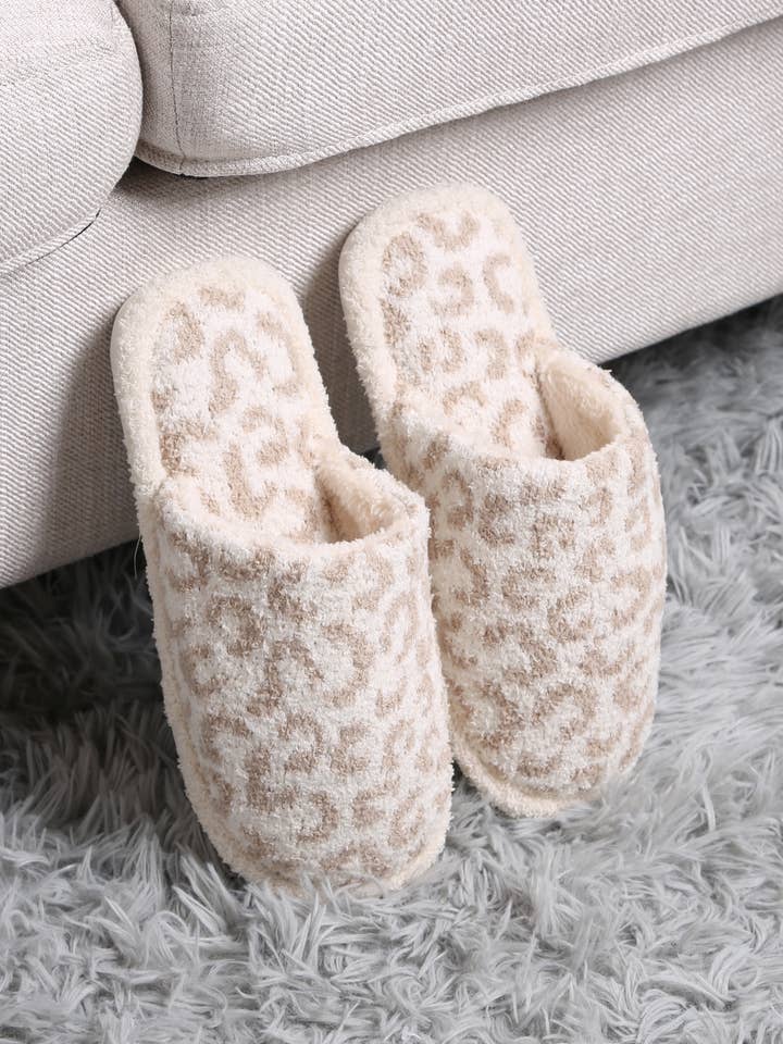 Jasper Trading LLC - Wholesale Slippers - Women's - LEOPARD PATTERN LUXURY SOFT SLIPPERS- BEIGE