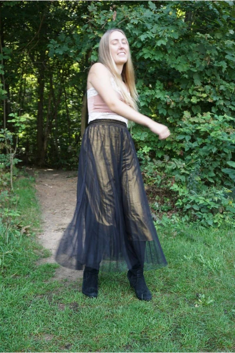 America & Beyond - Wholesale Pants - Women's - Golden Haze Pleated Net Trousers - Black3