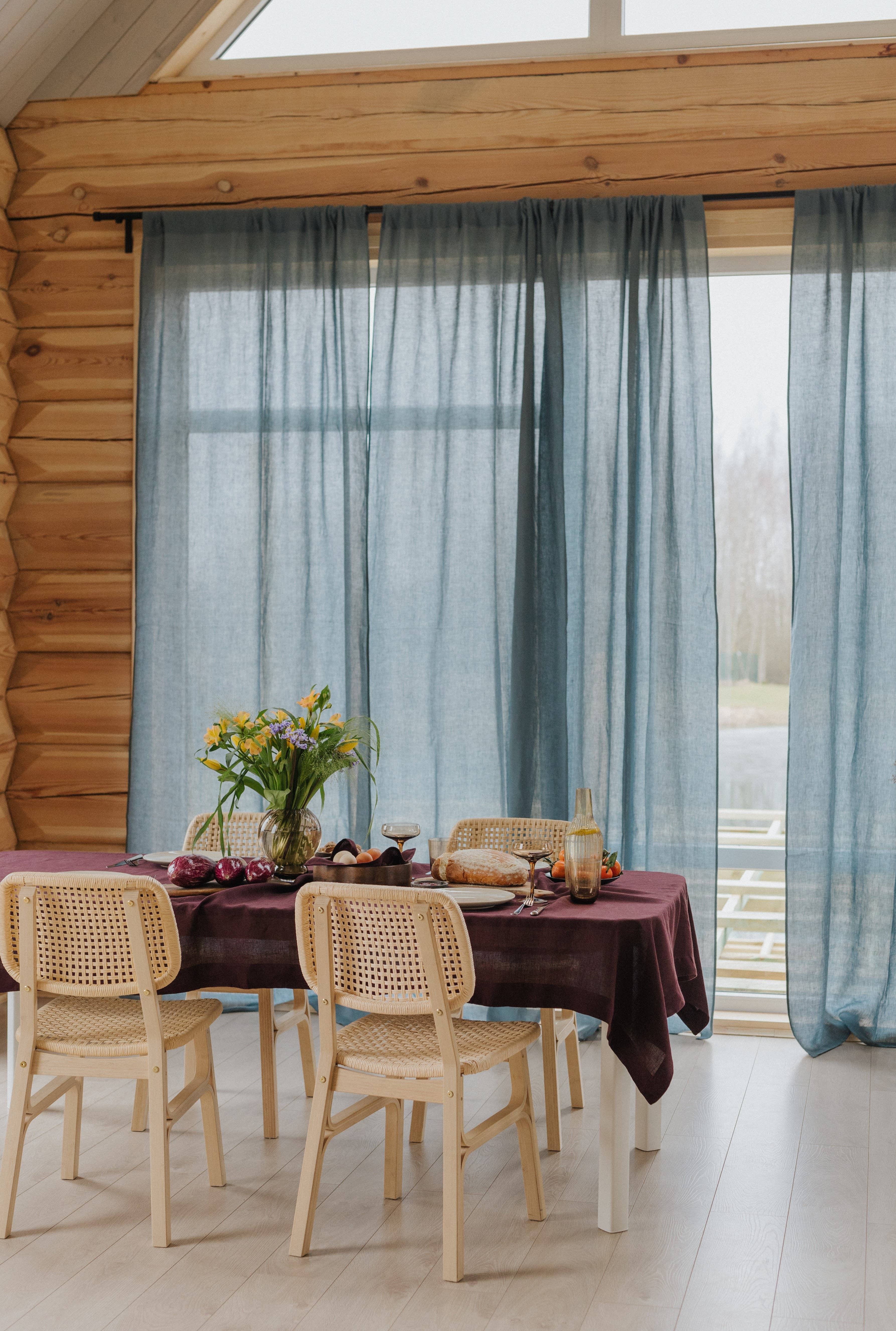 Linen Spells – wholesale Duk – Deep Purple Linne Bordsduk2