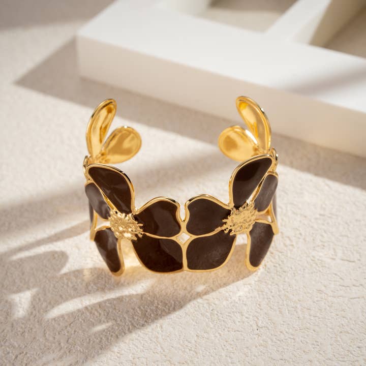 COSMOS – wholesale Cuff bracelet – Gold Floral Bracelet with Marbled Flower Adjustable Stainless Steel