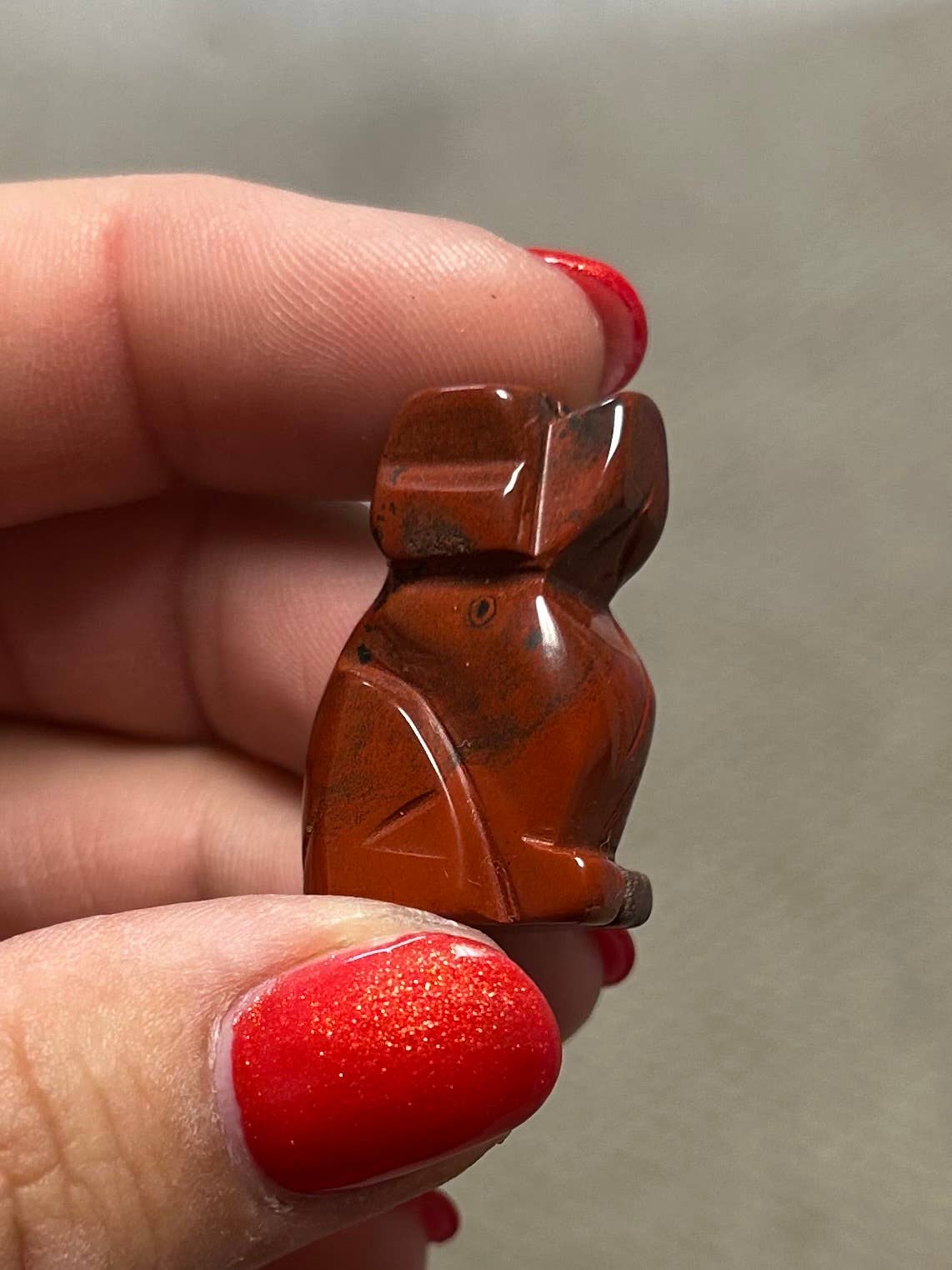 Atomic Alchemy – Großhandel Spiritueller Stein/Kristall – Mini-Schmuckstein zum Schnitzen von Hunden4