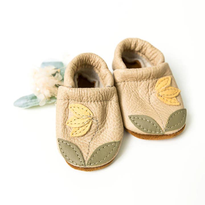 Starry Knight Design - Wholesale Moccasins - Kids - Yellowbell on Barley Leather Shoes Moccs Baby and Toddler12
