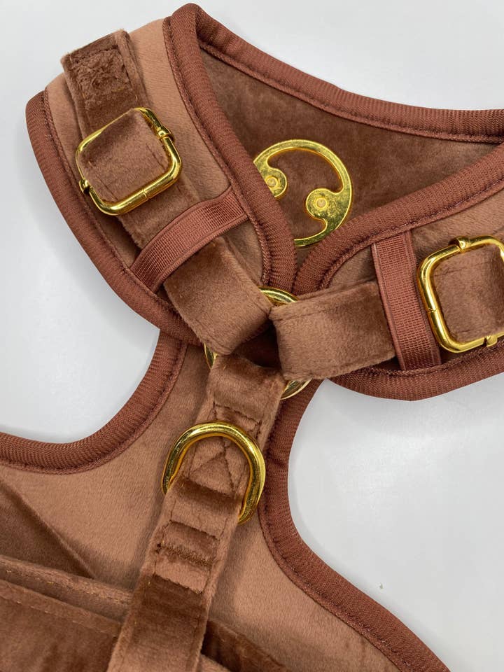 Latte Velvet Harness for wholesale by Woofiao