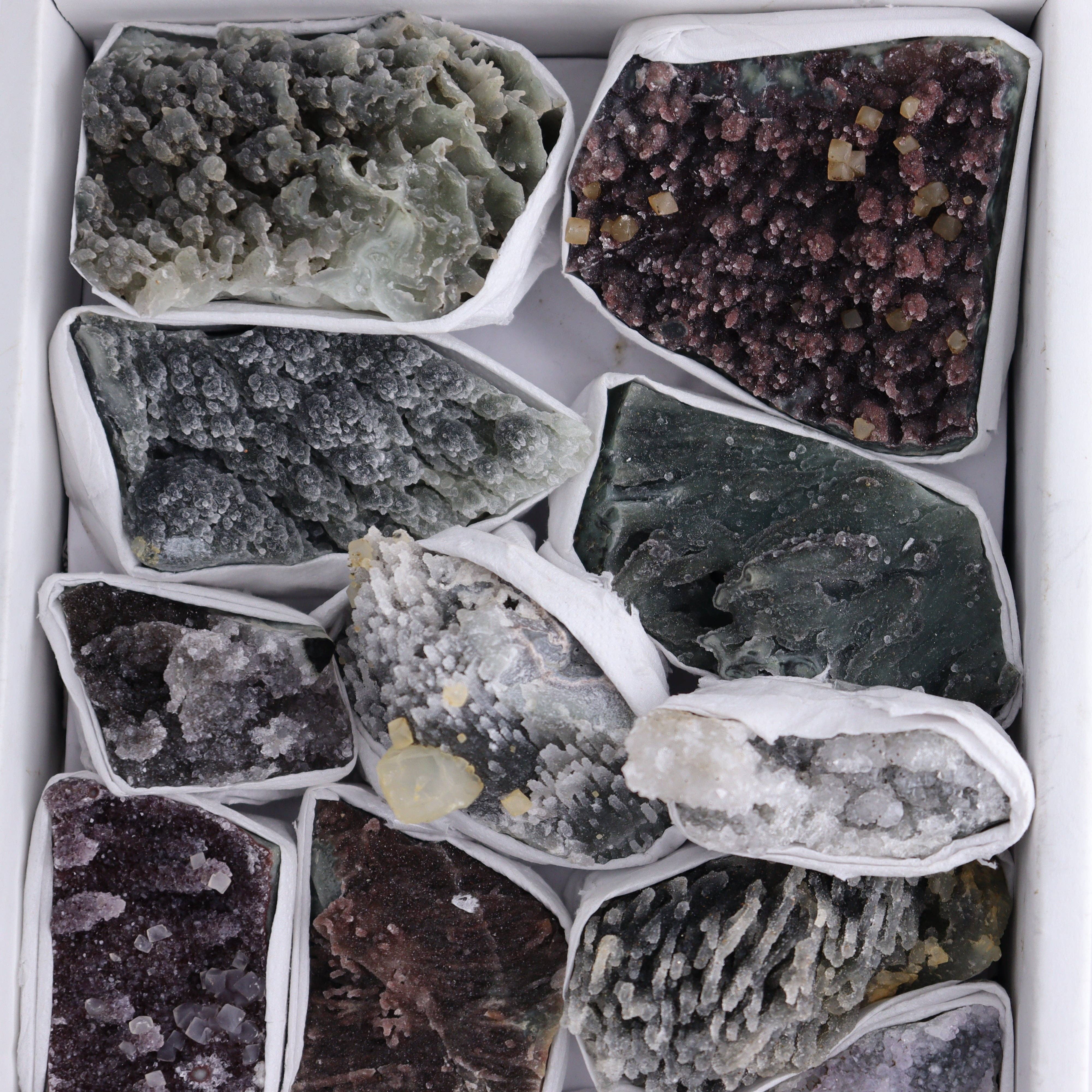 Mi Esperanza Minerals - Vendita all'ingrosso Pietra/cristallo spirituale - Gruppi di Ametista dell'Uruguay con Formazioni Piatte di 132