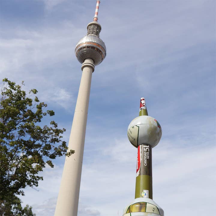 Tribal Trade GmbH - Wholesale Classic Toy - Kids - Tin toy Fernsehturm Berlin toy recycling sheet5