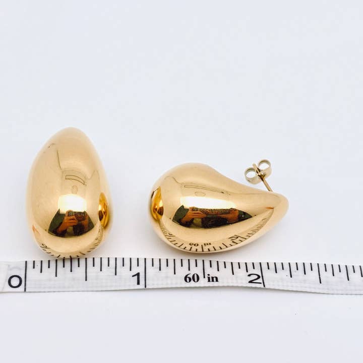 Mio Queena - Wholesale Dangle Earrings - 18K Gold-plated Stainless Steel Hollow Teardrop Earrings-FGS