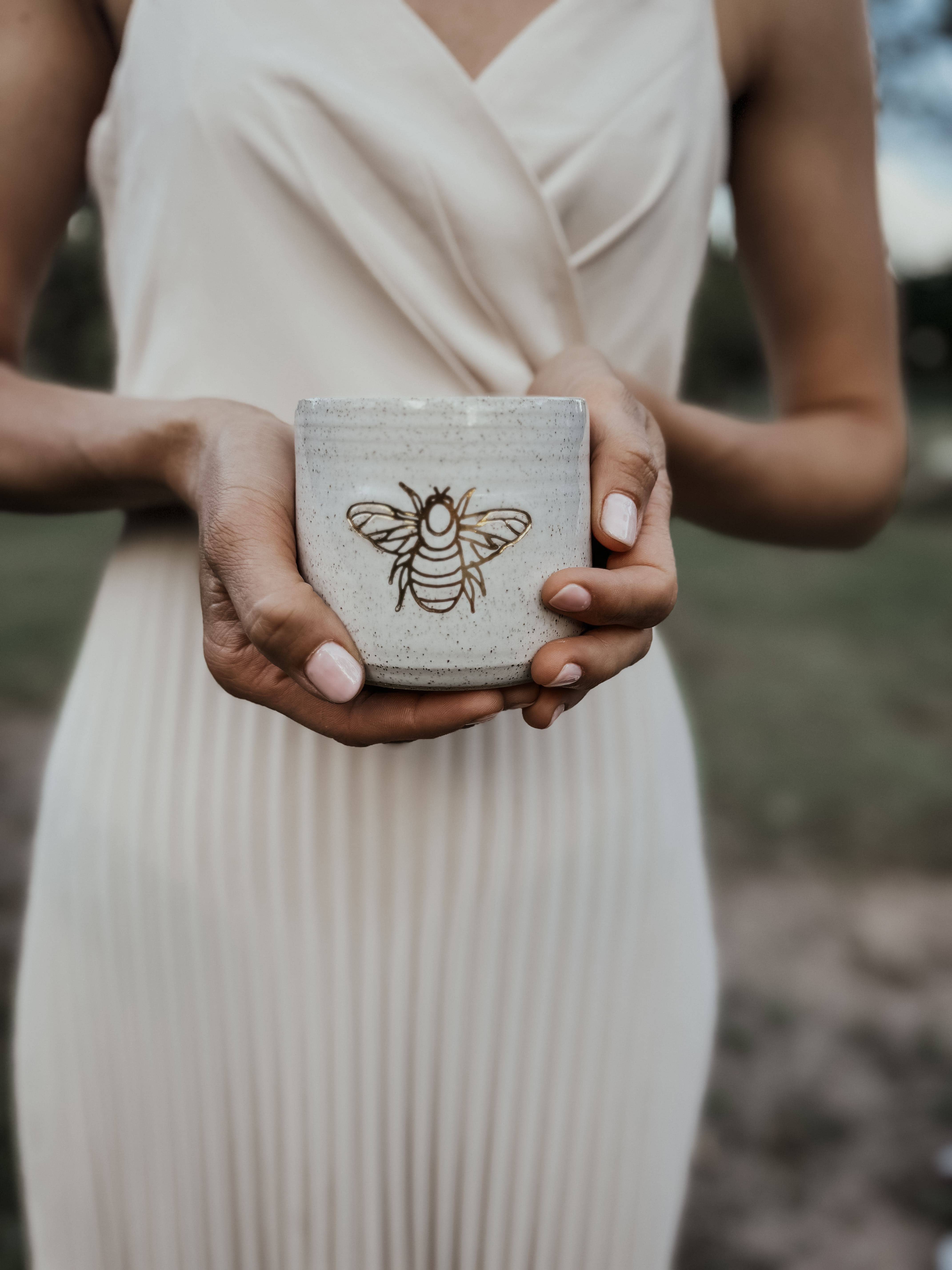 Wolf and Clay Pty Ltd - Wholesale Coffee mug - Ceramic Mug - Bee