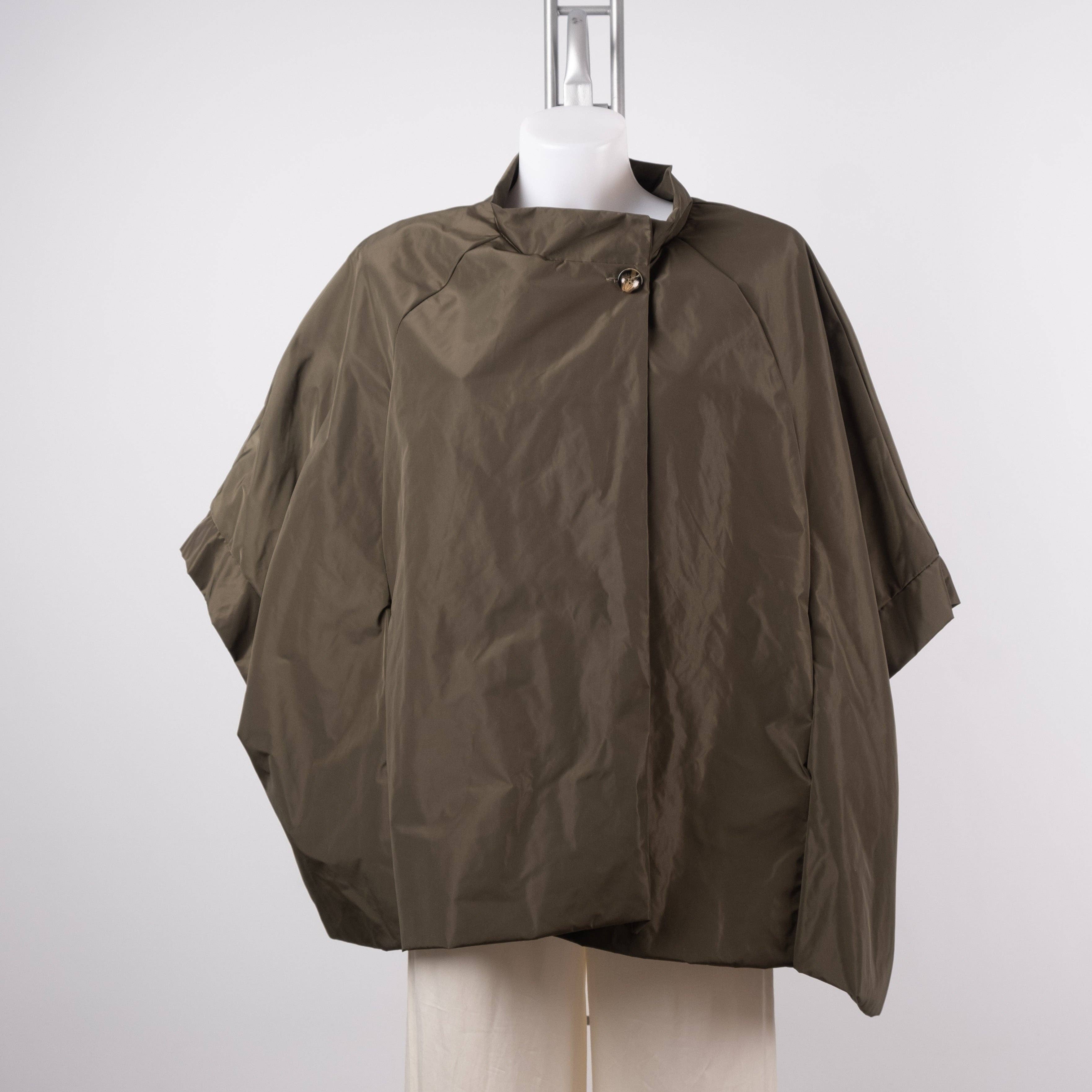 Cecile Wang – Capa de chuva - Mulher por atacado – Casaco impermeável de corte largo com colarinho abotoado – HM73504