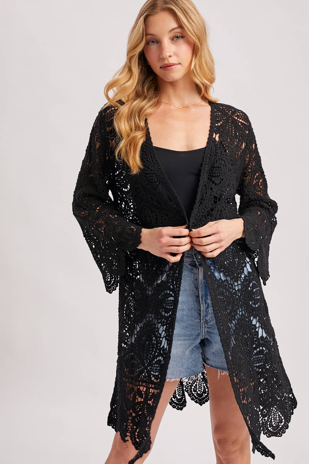 Bluivy – Engroshandel Cardigan - Dame – Bluivy hæklede cardigan med åbent front og klokkeærmer1