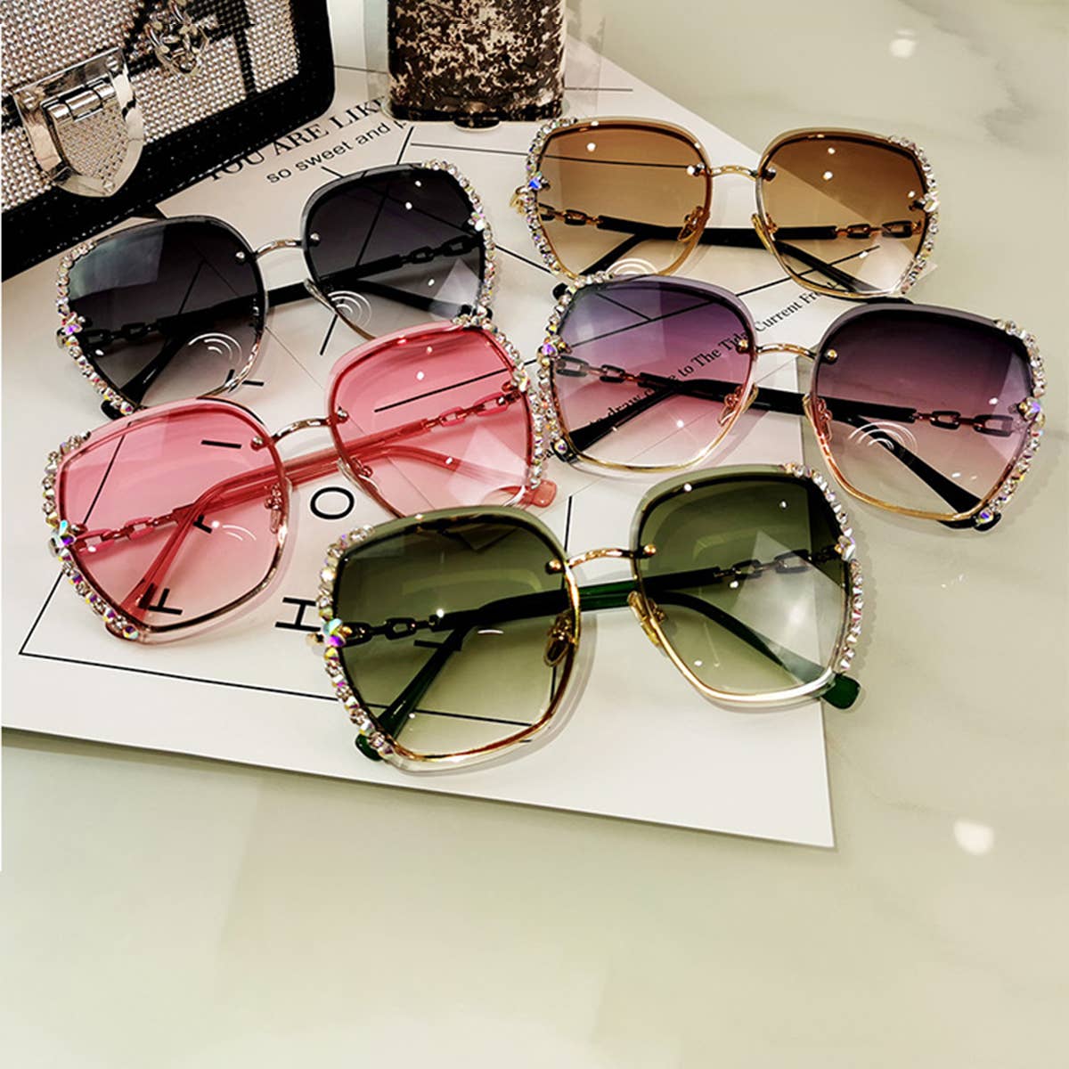 ACCITY - Wholesale Sunglasses - Women's - WOMEN UV PROTECTION RHINESTONE SUNGLASSES_CWASG02105