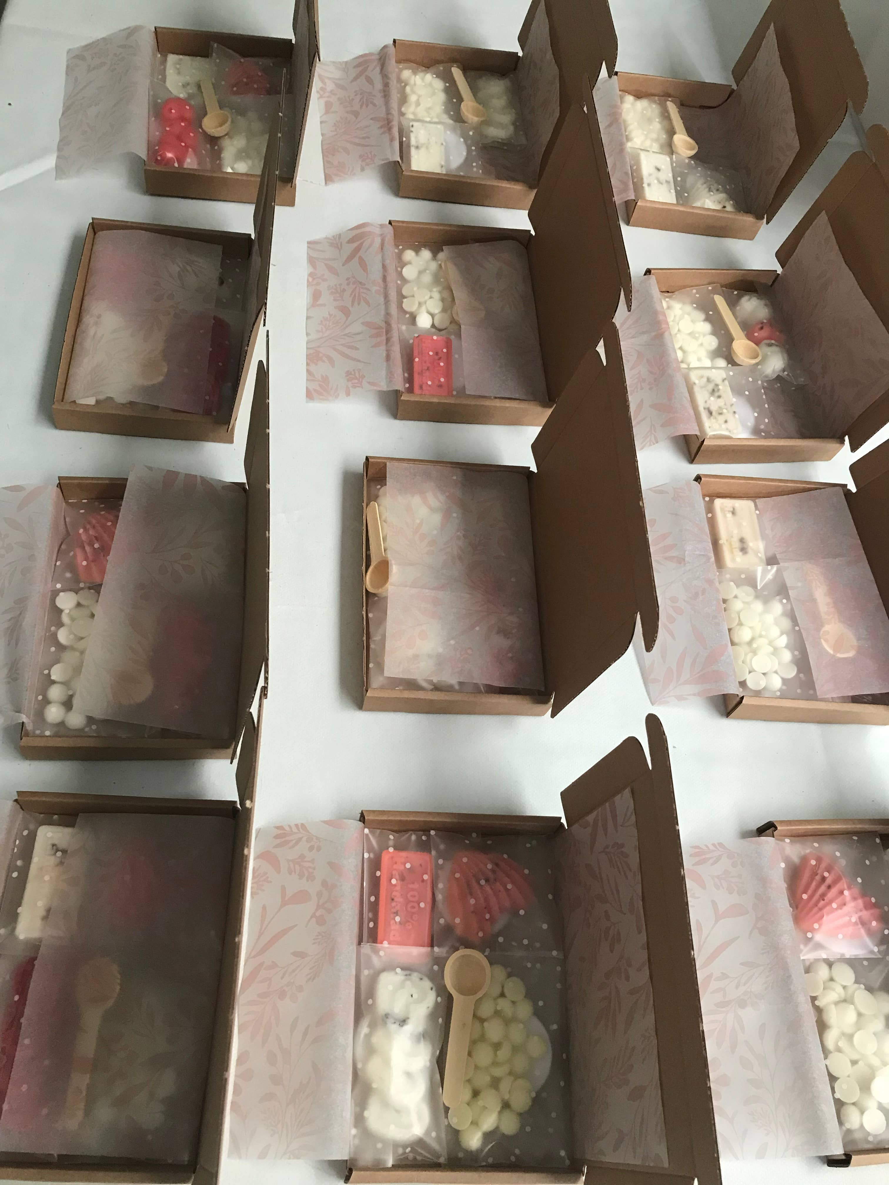 Darling Melts – wholesale Wax melt – Inspired Wax melt Themed Boxes Mothers Day5