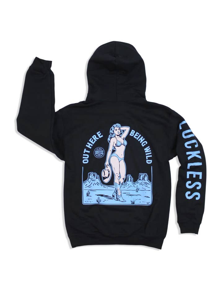 Sudadera con capucha "Out Here Being Wild" azul rocío para venta al por mayor de Luckless Outfitters
