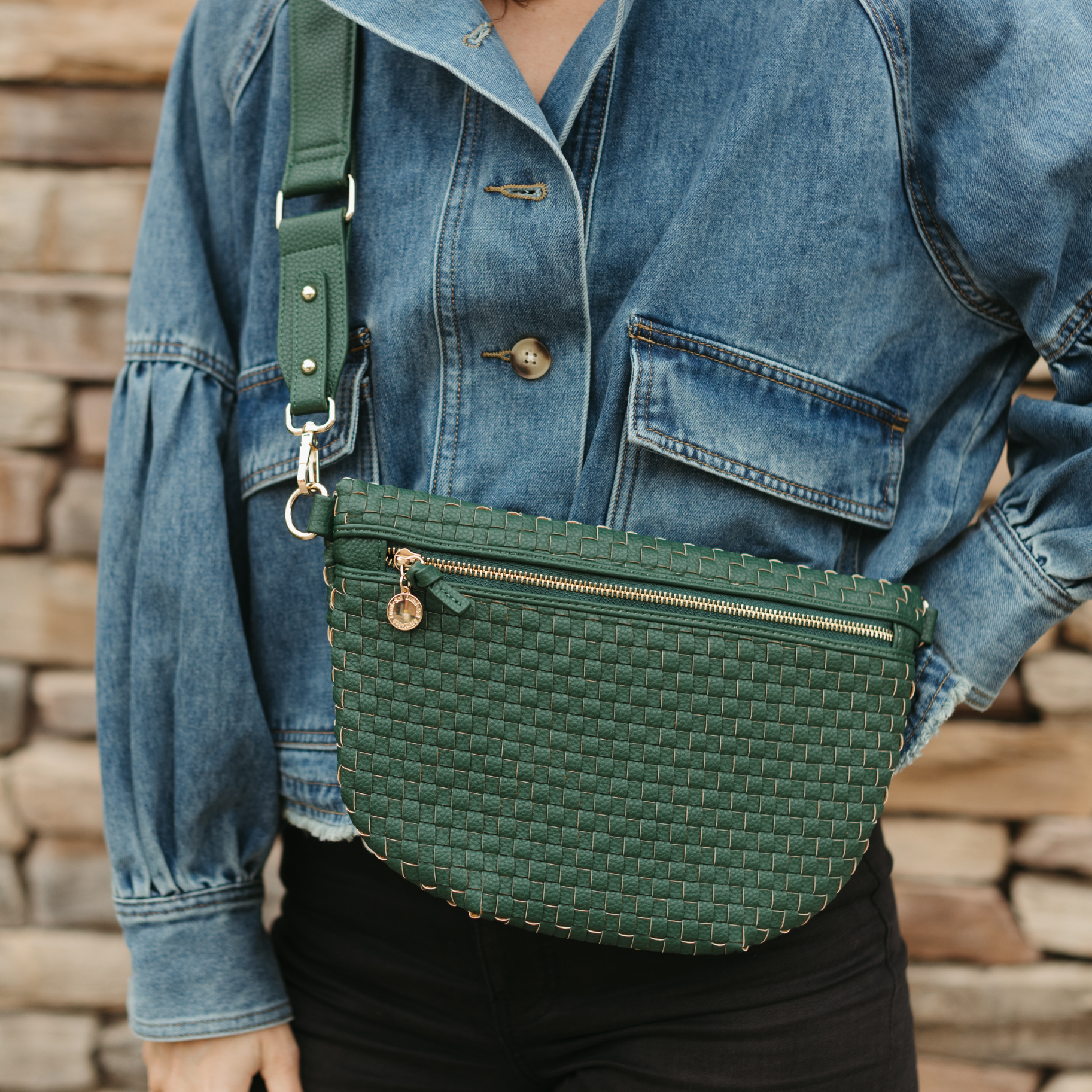 Lumi + Sol - Wholesale Crossbody Bag - Women's - Lumi Woven Crossbody Bag7