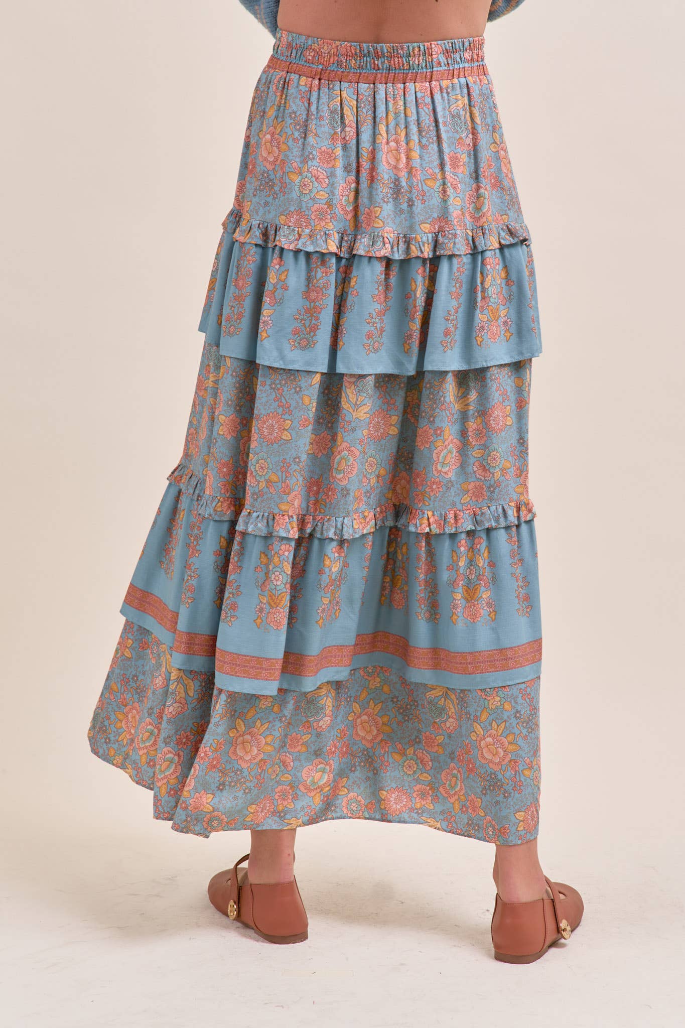 &MERCI - Wholesale Skirt - Women's - RUFFLE TIERED BORDER PRINT MIDI SKIRT MSK416615