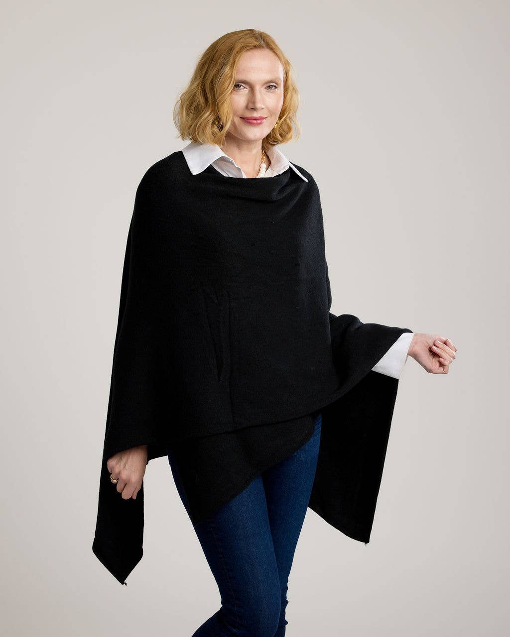 CobbleStone Living - Wholesale Wrap - Women's - Renata Knit Wrap7