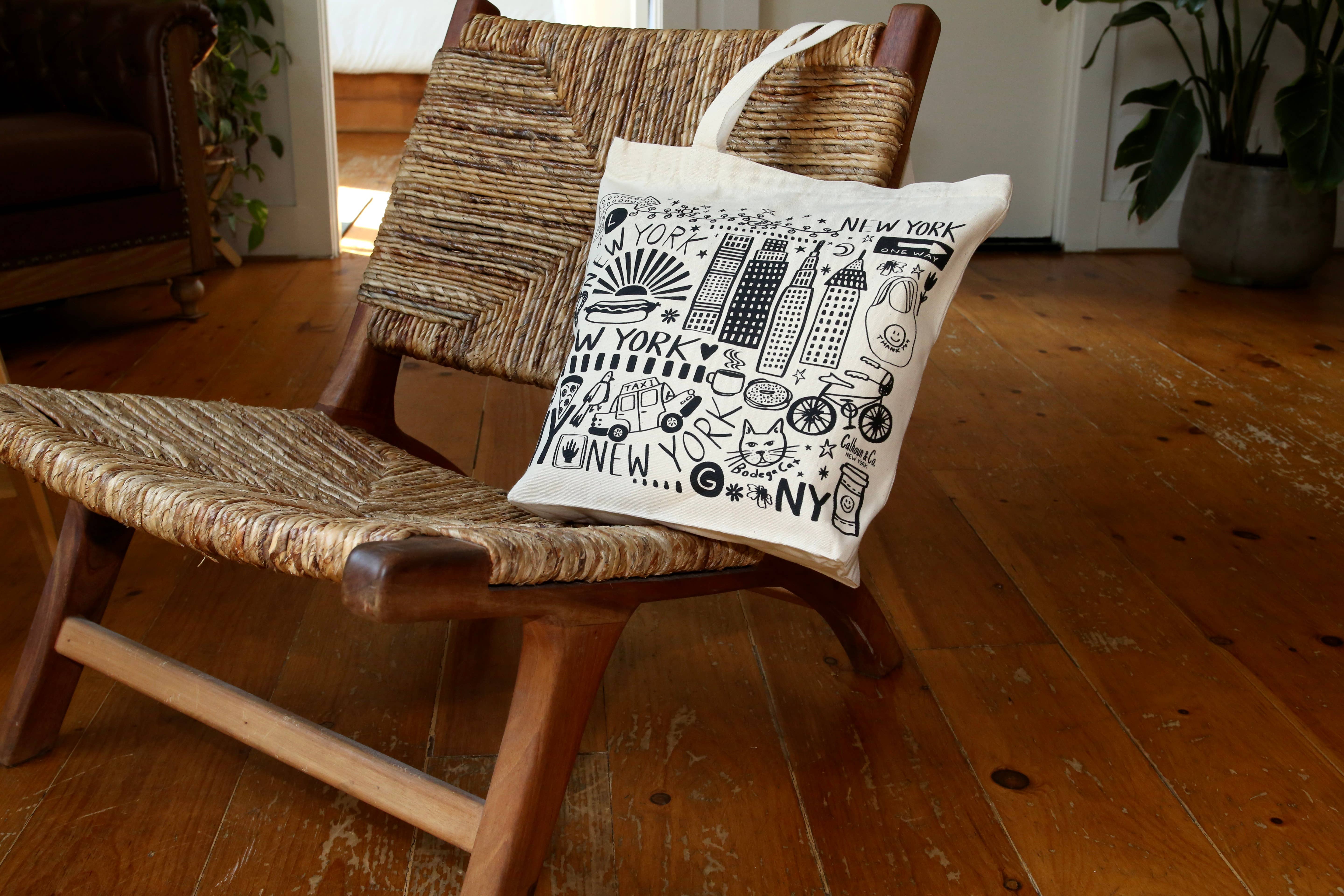 Calhoun & Co. - Wholesale Tote Bag - Unisex - New York City Canvas Tote Bag with Zipper Closure1