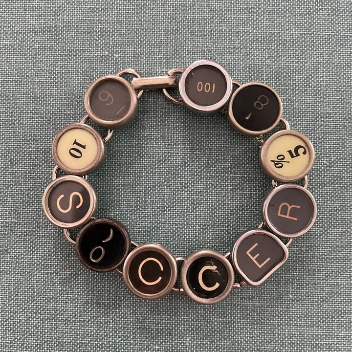 Bracciale chiave per macchina da scrivere per la vendita all'ingrosso da parte di Joy Sparks Designs