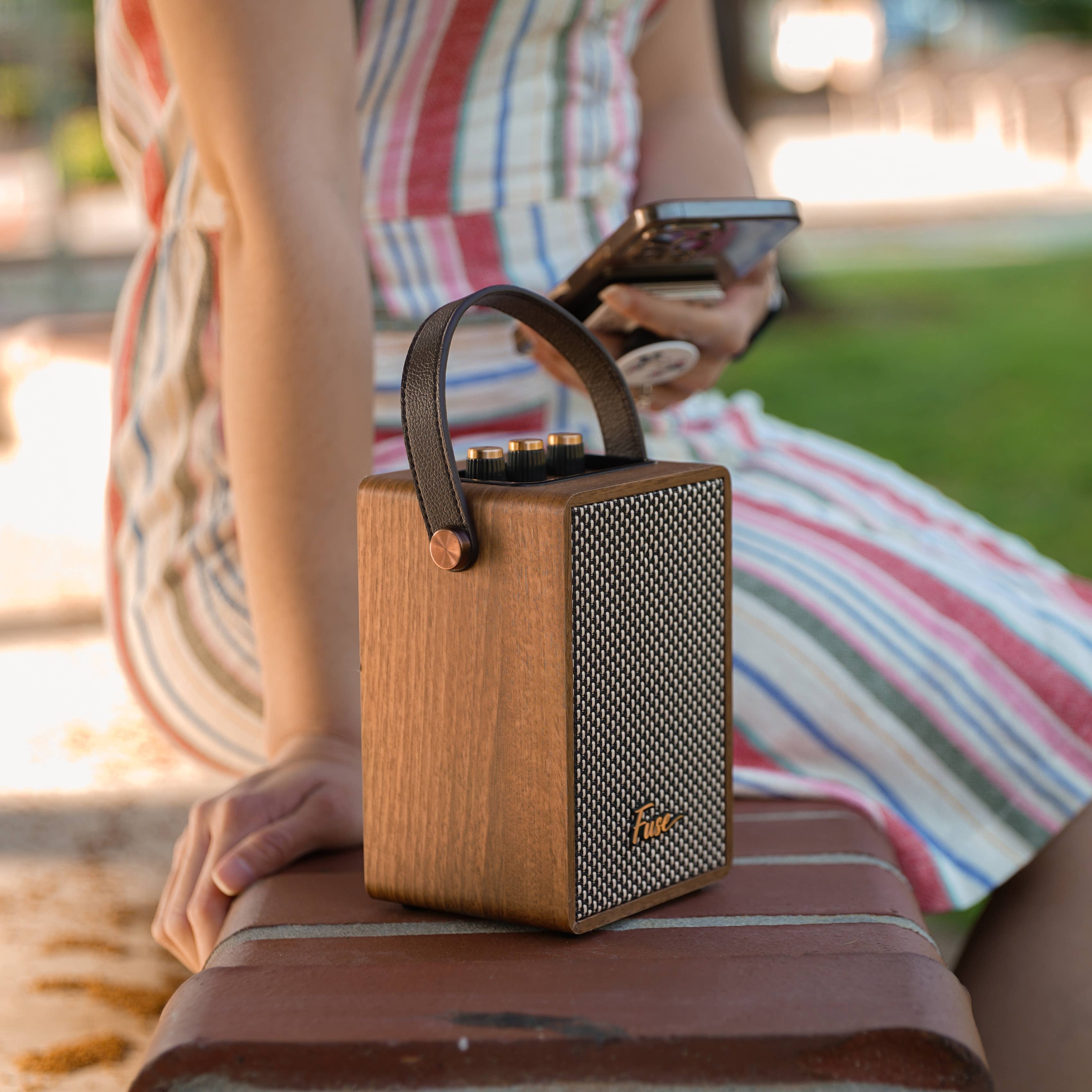 Master Tailgaters, LLC - Wholesale Speakers - Fuse Andle Bluetooth Speaker with Handle - Brown1