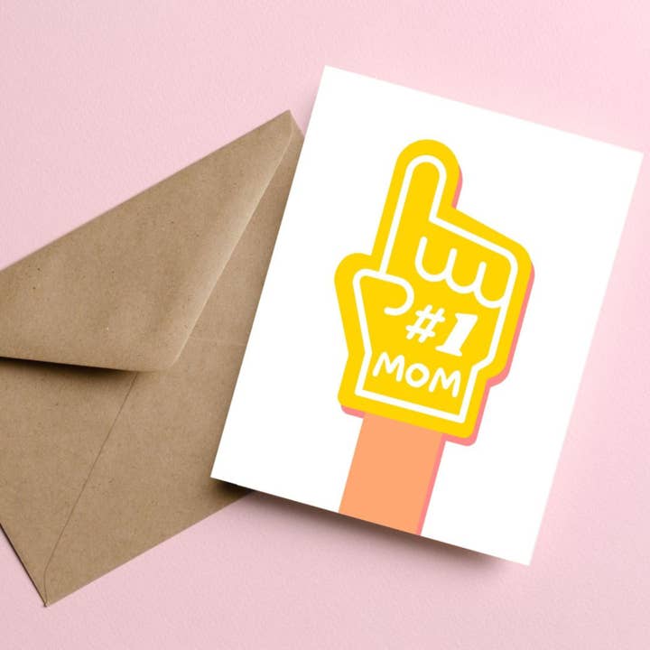 Number One Mom Greeting Card for wholesale by Feira Pop