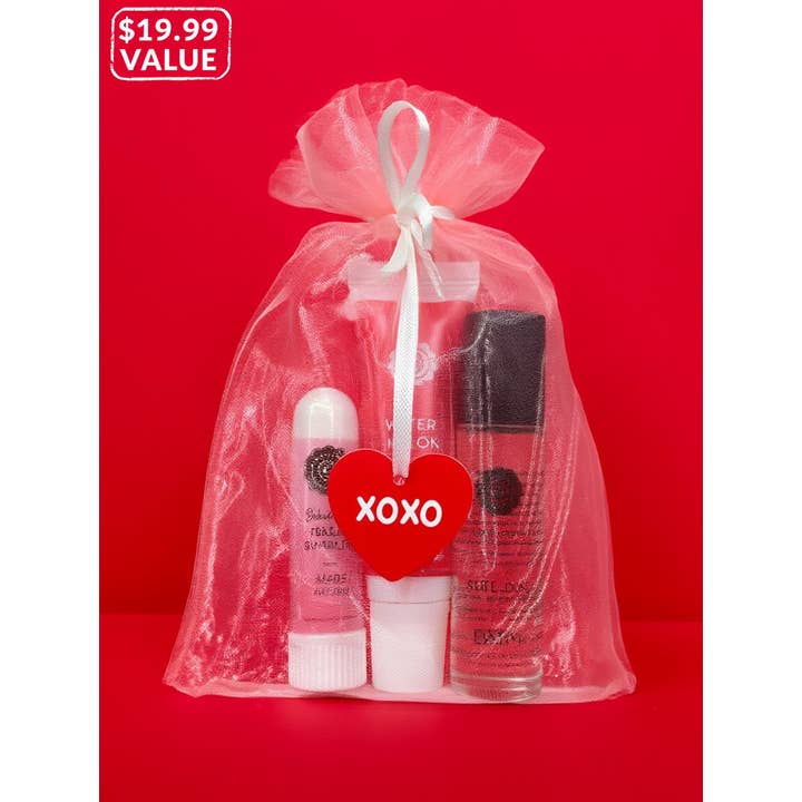 Love Edit & Beauty Stocking Stuffer Gift Set for wholesale by Woolzies