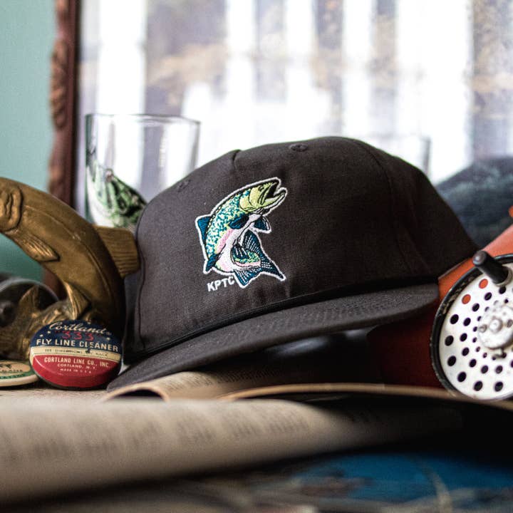 Öring - Rephatt - Charcoal för wholesale av Knotted Pine Trading Co.