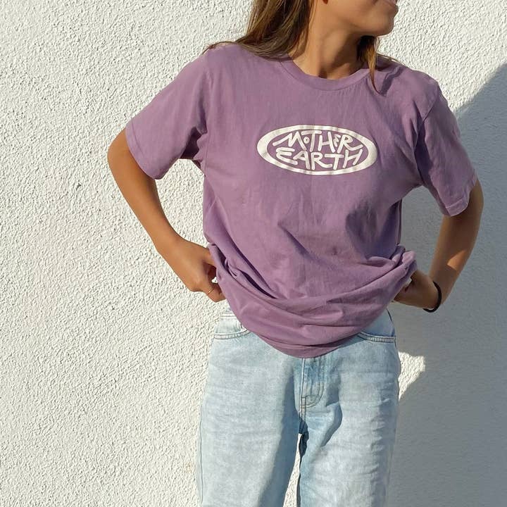 MOEDER EARTH T-SHIRT voor wholesale door Sea Seven