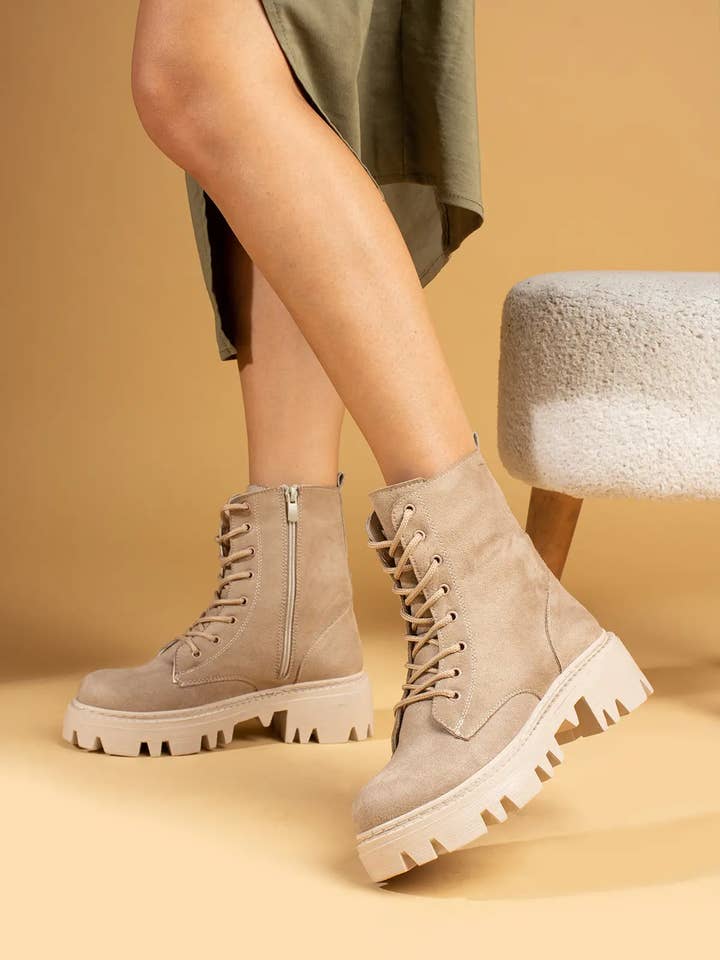 57-404-24 pour la vente par Pembe Potin