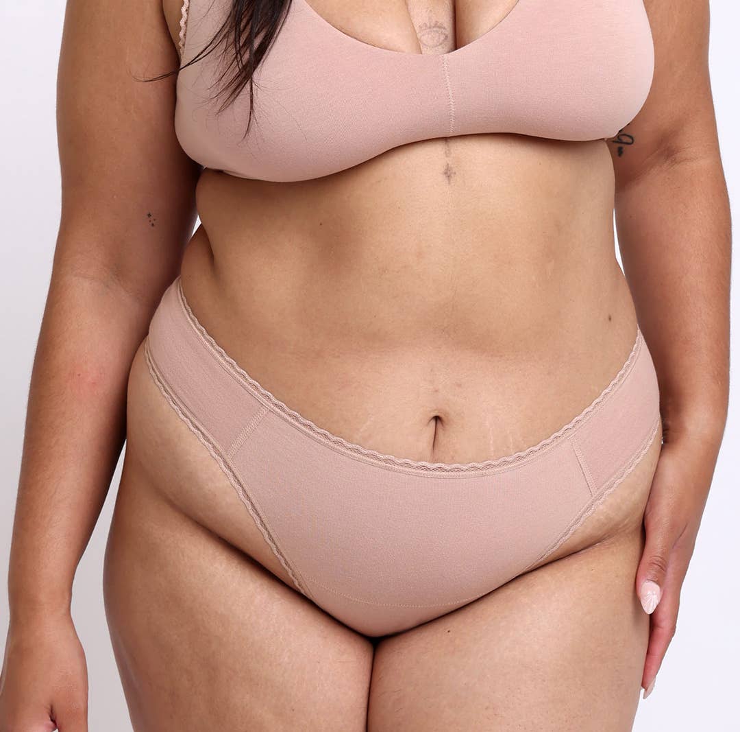 La Coochie – wholesale Underwear – Women's – Organic Cotton Mid Rise Thong17