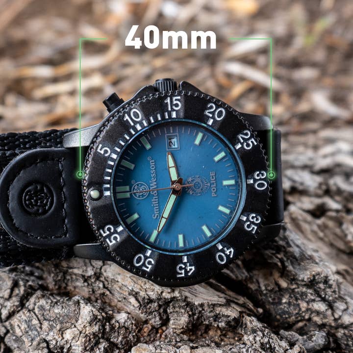 CALIBER GOURMET / CAMPCO – wholesale Wrist watch – Men's – Smith & Wesson Police Watch