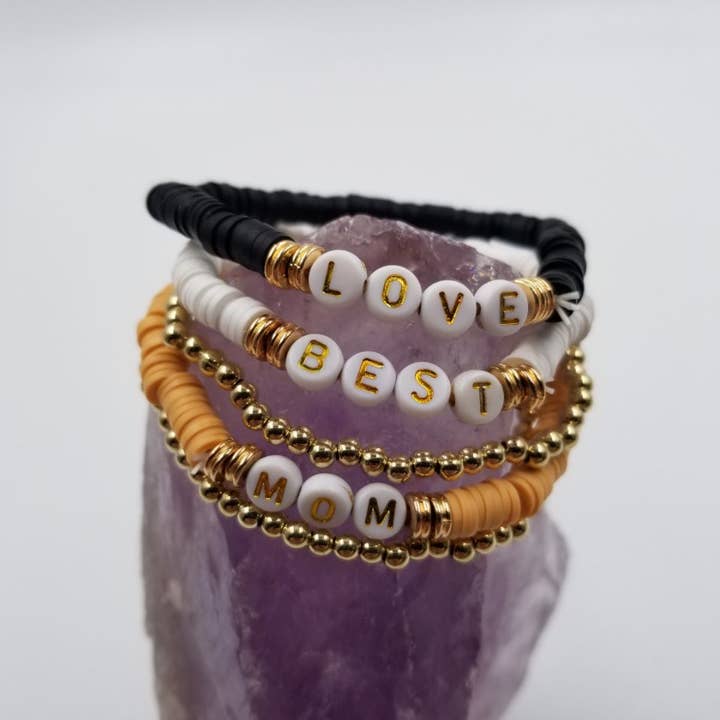 LOVE BEST MOM Heishi-armband voor wholesale door magnolia jewelry