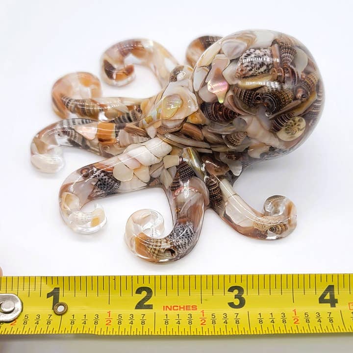 JEMS of the Sea – Engroshandel Pyntefigur – Kunst af harpiksblæksprutte - lavet med naturlige knuste og små muslingeskaller2