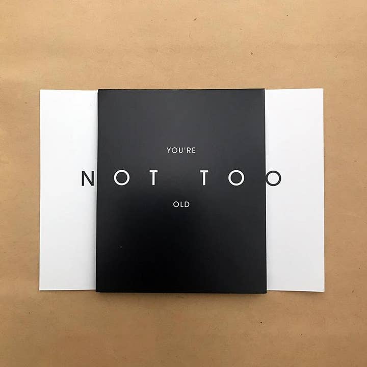 Trigêmeo não muito velho por atacado de Just My Type Greetings