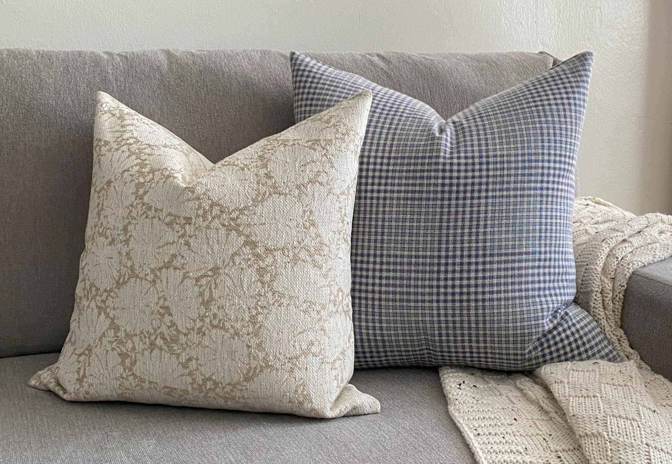 Textileish - Wholesale Throw Pillow Cover - Cream Floral Lumbar Pillow Cover, Ivory Pillow | Evielle 8