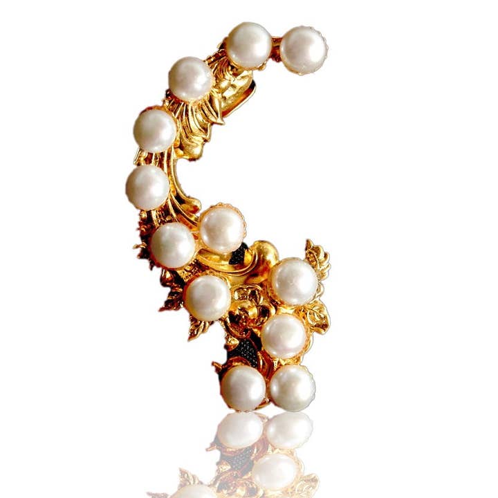 Ear cuff barroco de doce perlas para venta al por mayor de MORDEKAI