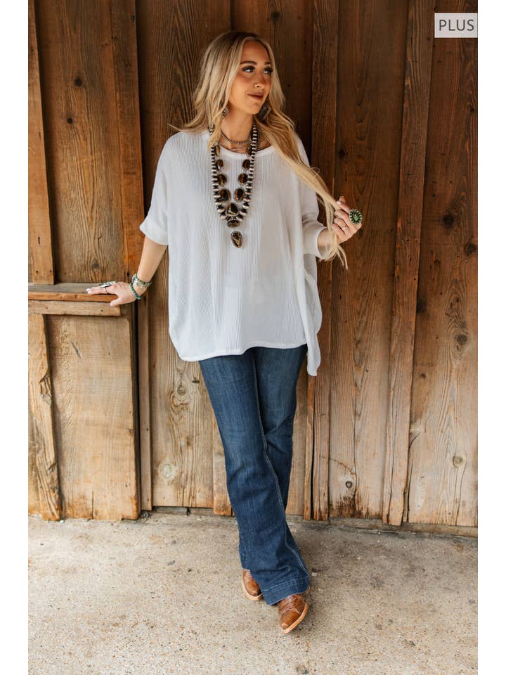 Andrée by Unit - Wholesale Blouse - Women's - PLUS SIZE Oversized Relaxed Fit Top