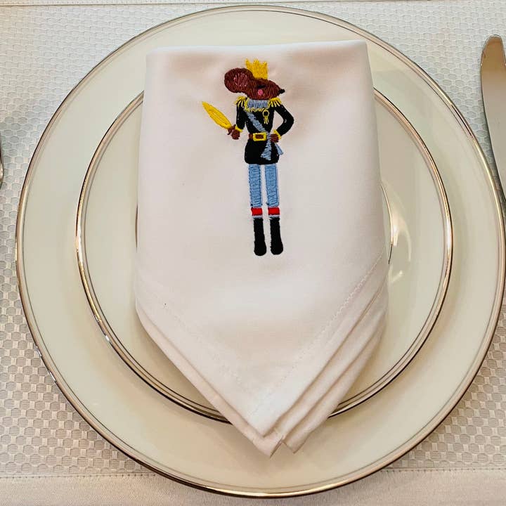 Serviette brodée - Single - Mouse King pour la vente par Vibrantly Blue