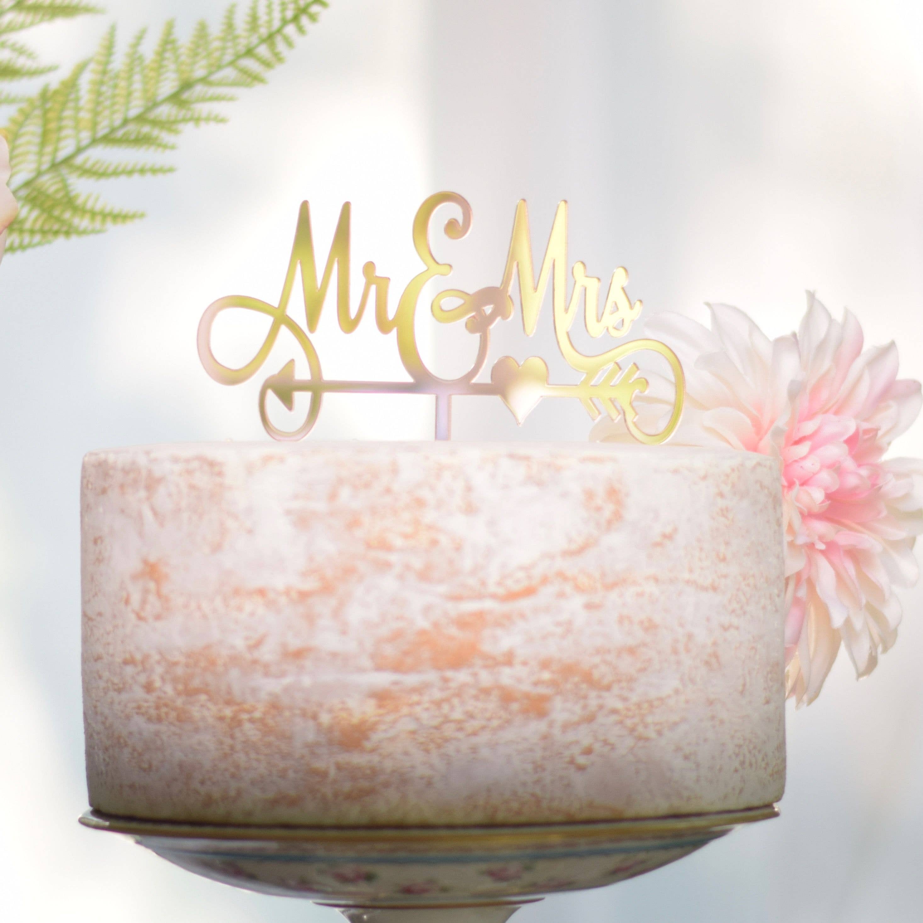 Sugar Crush Co – Engroshandel Kagepynt – Hr. og fru bryllupskage Topper med pil1