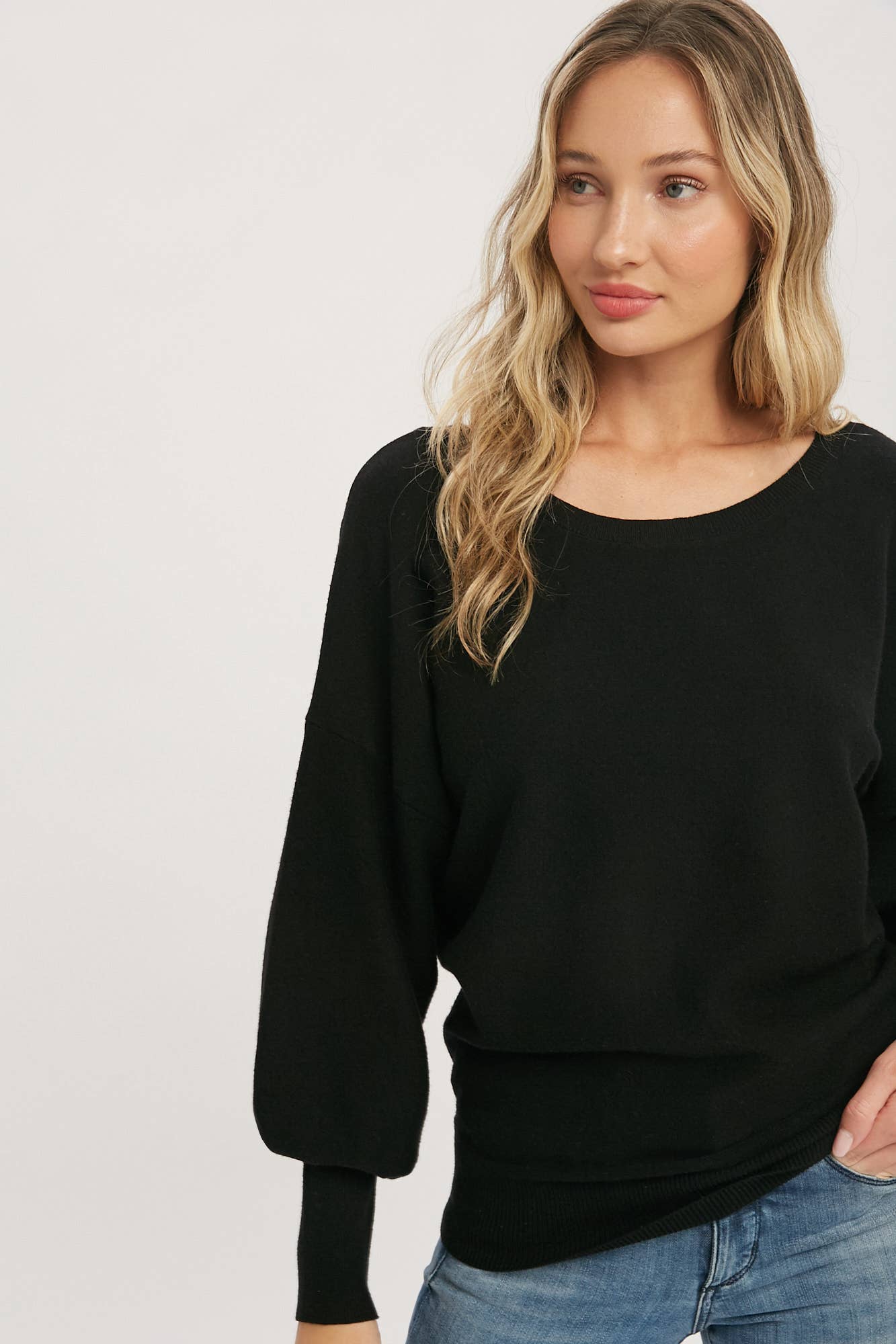 Bluivy - Wholesale Sweatshirt - Women's - BACKLESS BALLOON SLEEVES PULLOVER9