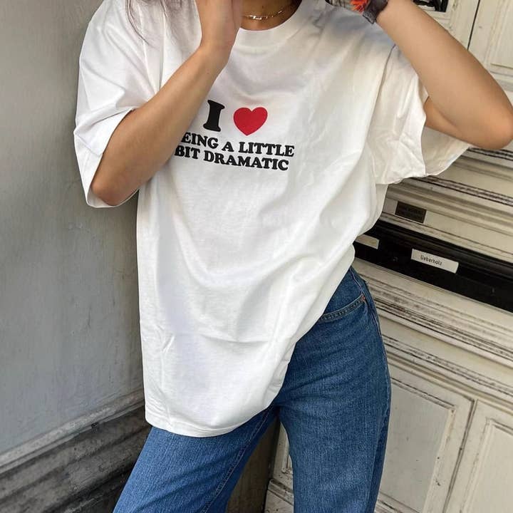 Kvinders Vintage Minimalistisk Tekst Bomulds T-shirt N25A391 for engroshandel hos alberalkirk