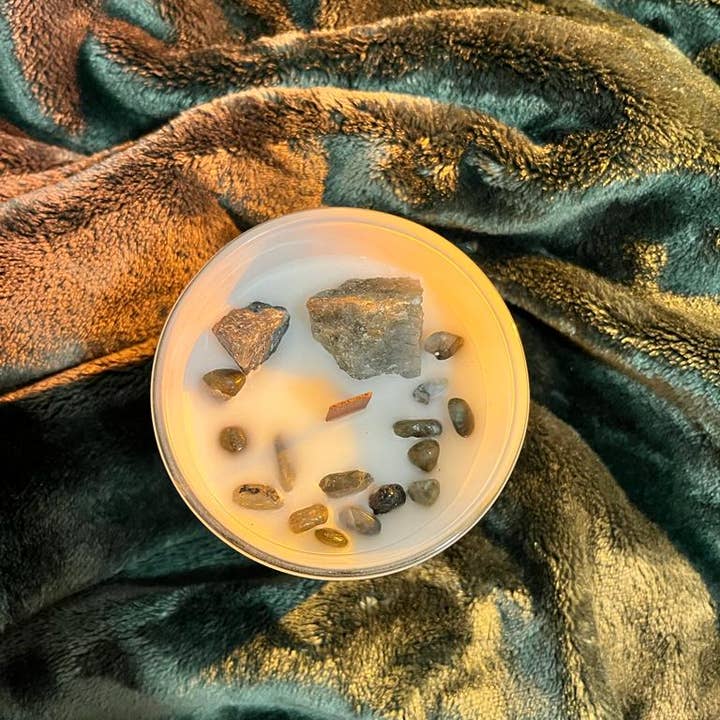 Gulab Homes - Wholesale Jar/Filled Candle - CANCER Sign Zodiac Crystal Candle Wooden Wick 8Oz1